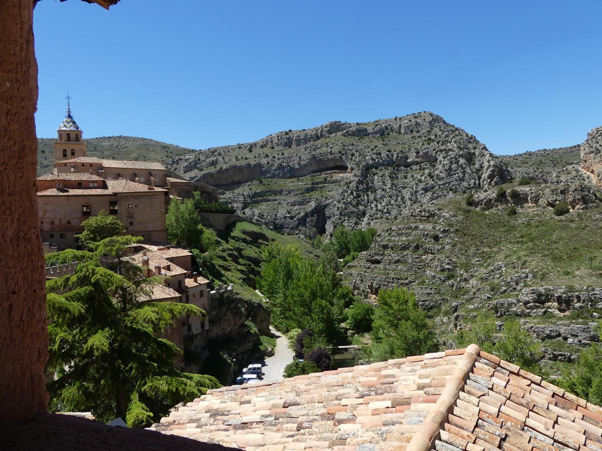 Hotel Posada Del Adarve Albarracin Exterior photo